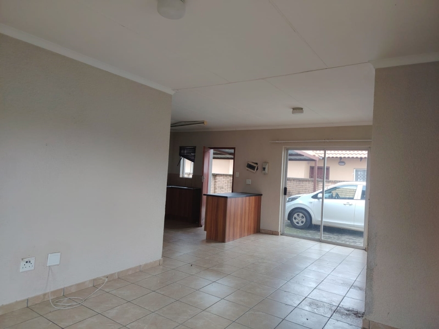 3 Bedroom Property for Sale in Waterkloof Hill Estate North West